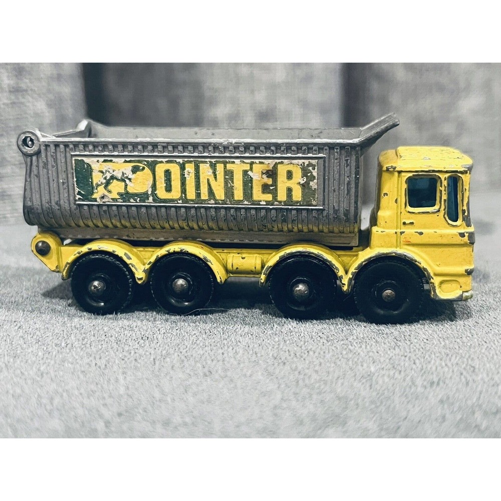 Vintage Lesney Matchbox #51 8 Wheel Tipper Pointer Regular Wheel